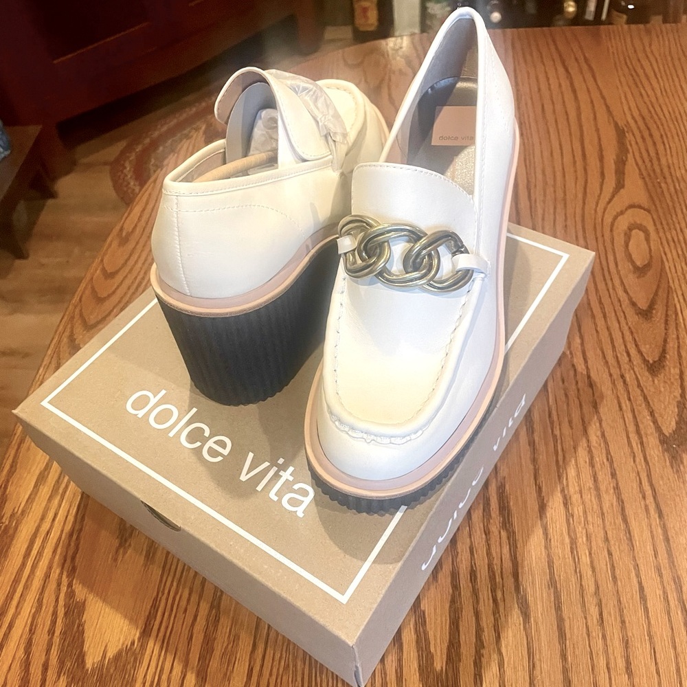 NWT Dolce Vita Brendan off-white leather platform wedge loafer. 9.5M Brand new